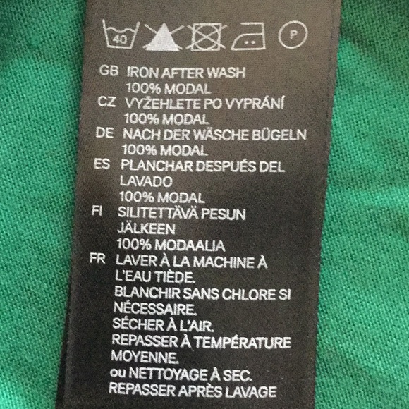 H&M Top - Picture 4 of 4